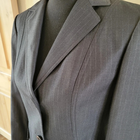 CALVIN KLEIN Black Blazer Pin Stripes SIZE 4 - Picture 5 of 7